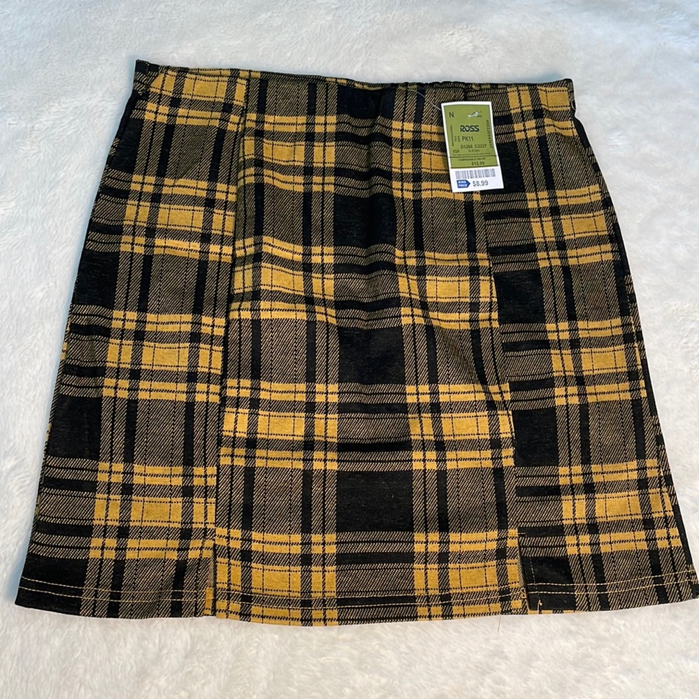 NWT skirt